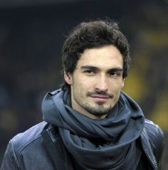 8c17ced691b575130b92b02066a04903--mats-hummels-handsome-boys.jpg