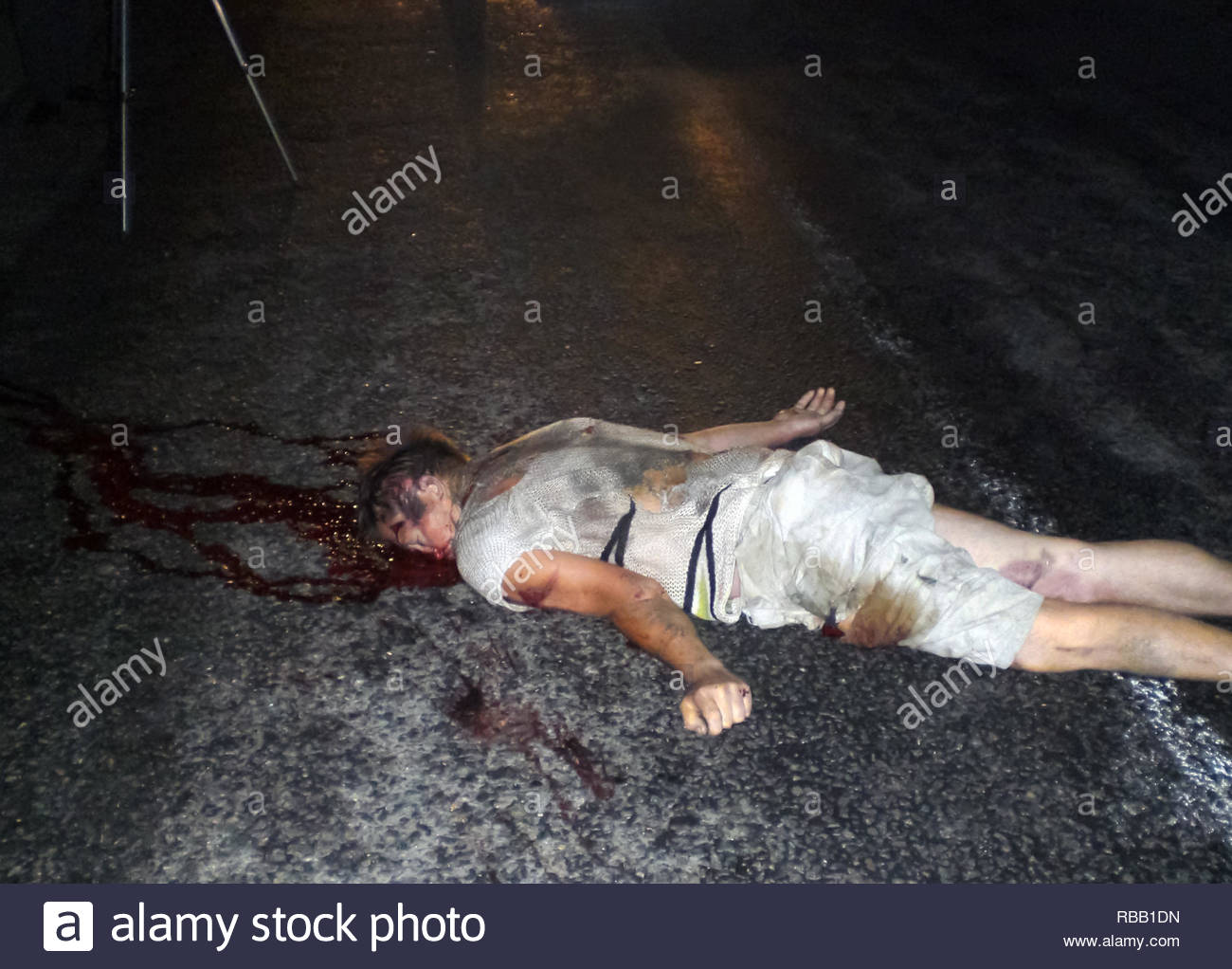 kharkov-ukraine-june-14-2010-the-dead-person-as-a-result-of-a-car-accident-the-corpse-of-a-person-consequences-of-a-car-accident-a-wrecked-car-RBB1DN.jpg