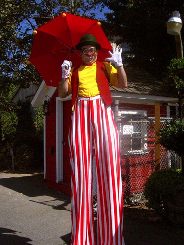 Clown-on-Stilts.jpg