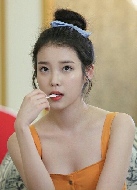 Image result for girl beautiful shoulders