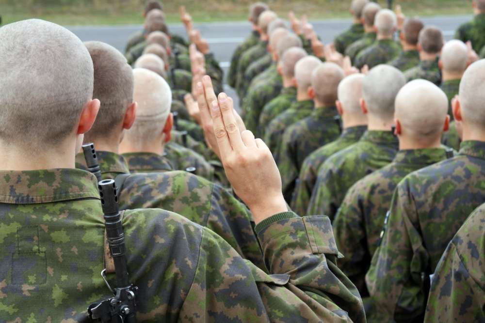 Katso suora lähetys kello 14:30: Sotilasvalatilaisuus Loimaalla kymmenen  vuoden tauon jälkeen | Loimaan Lehti