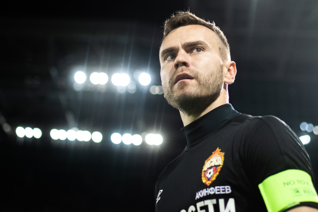 Igor Akinfeev became the first Russian goalkeeper to keep 300 clean sheets  — Все новости — официальный сайт ПФК ЦСКА