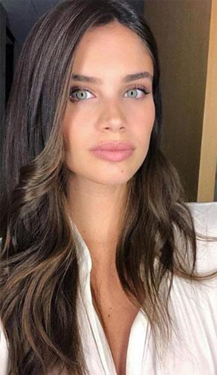 5ca1c32a45d2a0296416dcc3