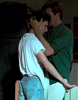 c2a78491b2550864a3136a675d3141f4.gif
