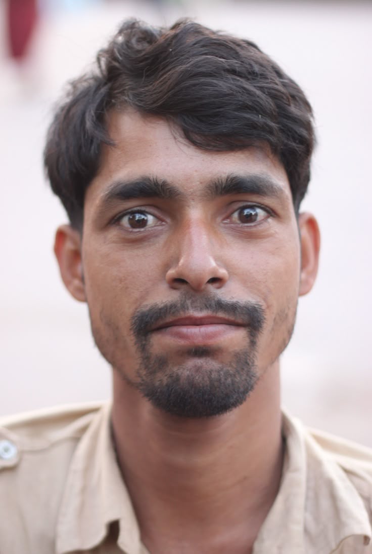 5da8768c07eb3db7dbf5f394ab4444a6--indian-man-asian-men.jpg
