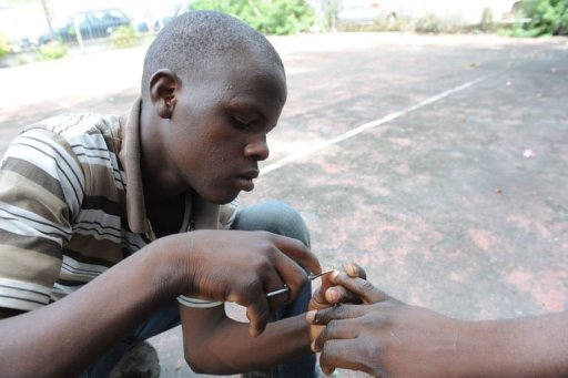 nigeria-nails-2.jpg