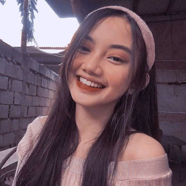 Pin by بيلي on RANDOM FILTERED ICONS^^ | Filipino girl, Filipina girls,  Cool girl pictures