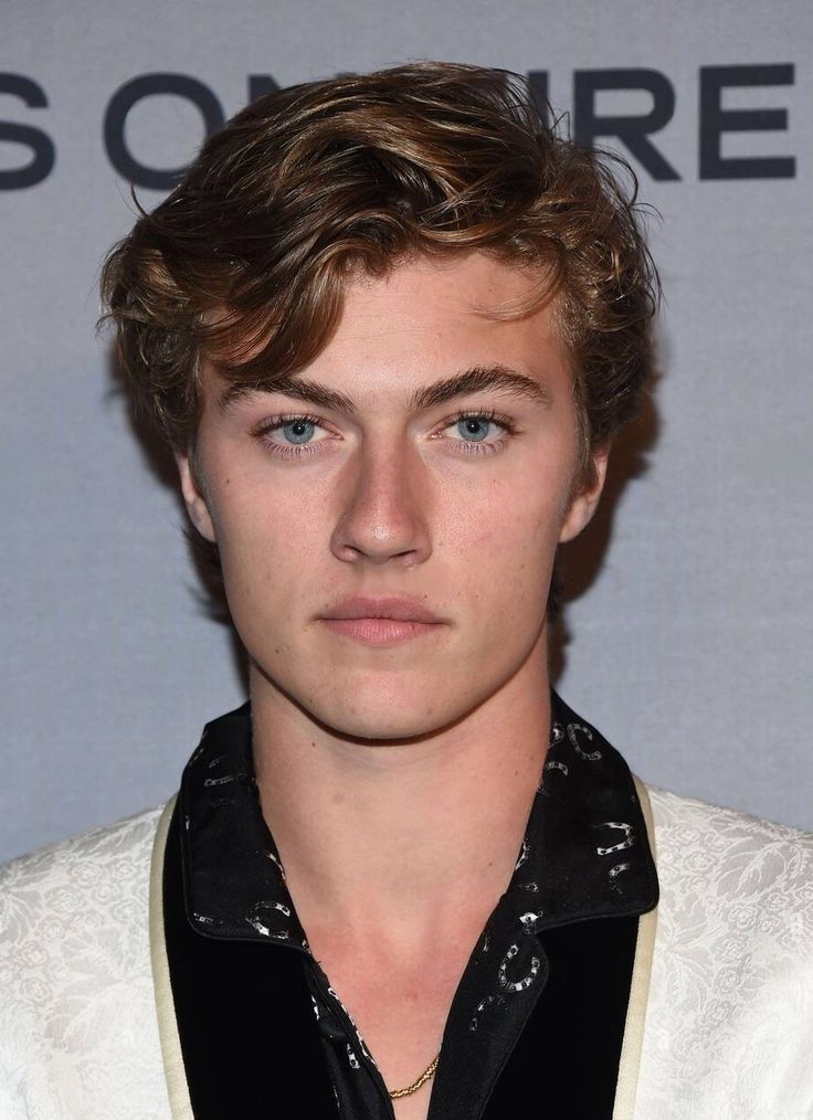 lucky blue smith
