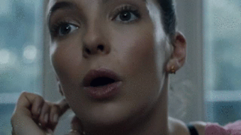 villanelle-killing-eve.gif