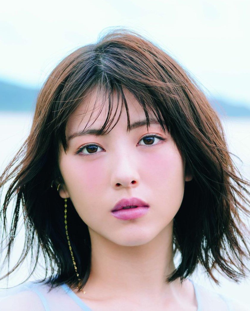 Hamabe Minami (浜辺美波) - MyDramaList