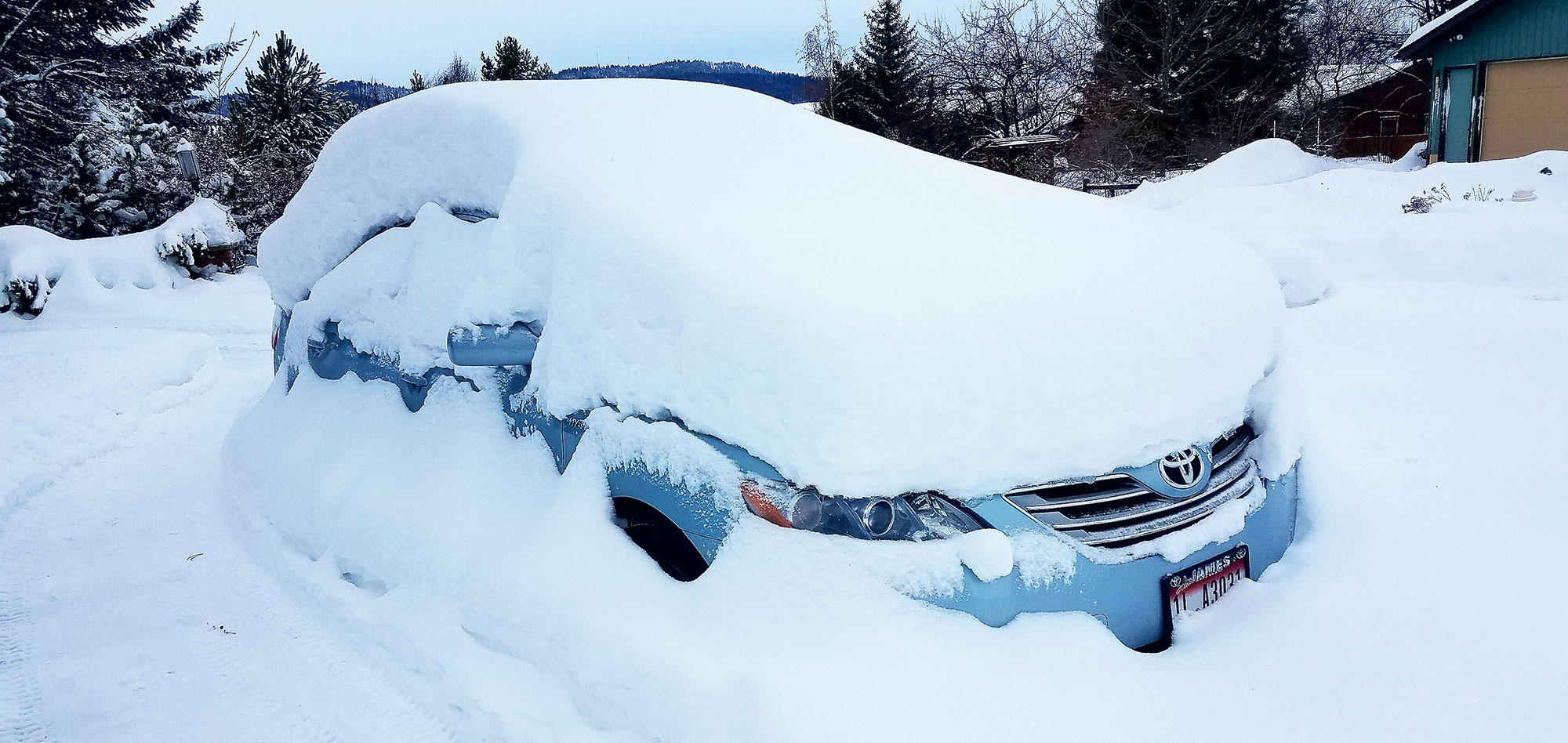 Top-Snowed-in-Car-1-17.jpg