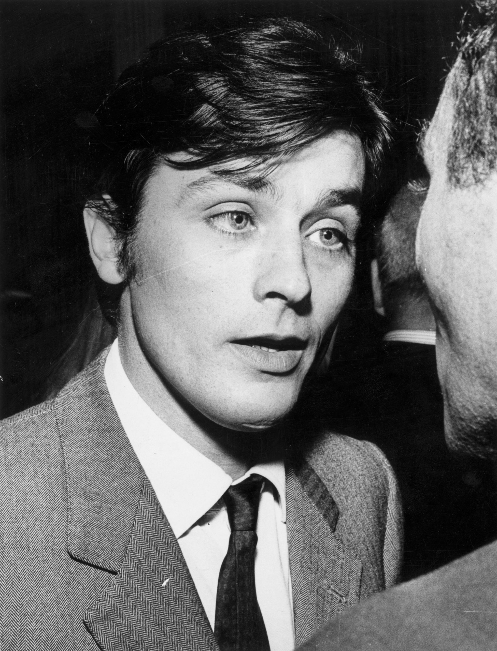 Alain-alain-delon-8762658-1953-2560.jpg