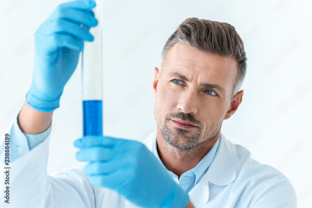 1000_F_238884199_asYeMFX78IBtgWf2bYKvTWsMAx4AIbTi.jpg