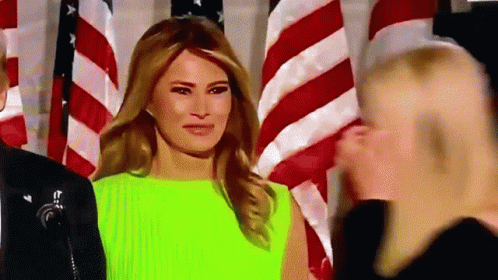 Melania Trump Ivanka Trump GIF - MelaniaTrump IvankaTrump BitchFace -  Discover & Share GIFs