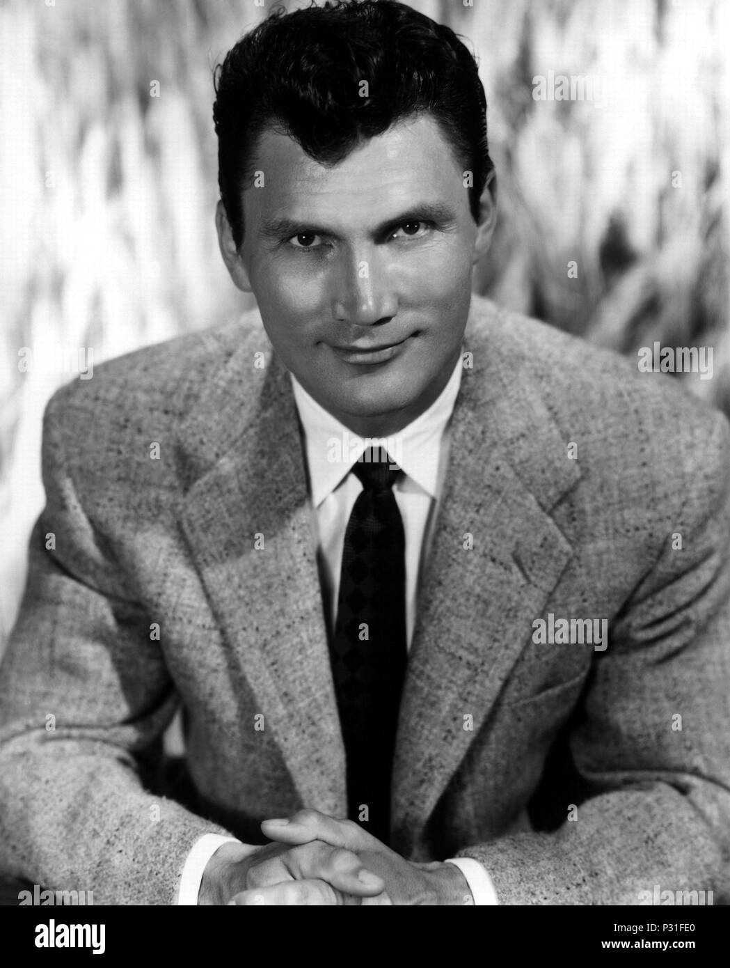 stars-jack-palance-p31fe0.jpg