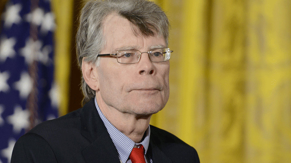 _110766279_stephenking.gif