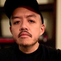 Opens profile photo