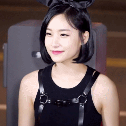 JinaTongue.gif