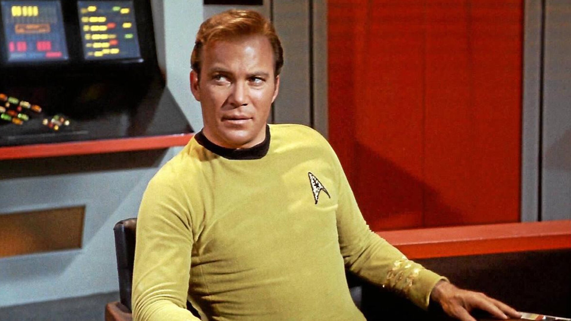 william-shatner-revels-hes-never-watched-star-trek-except-for-the-film-he-directed.jpg