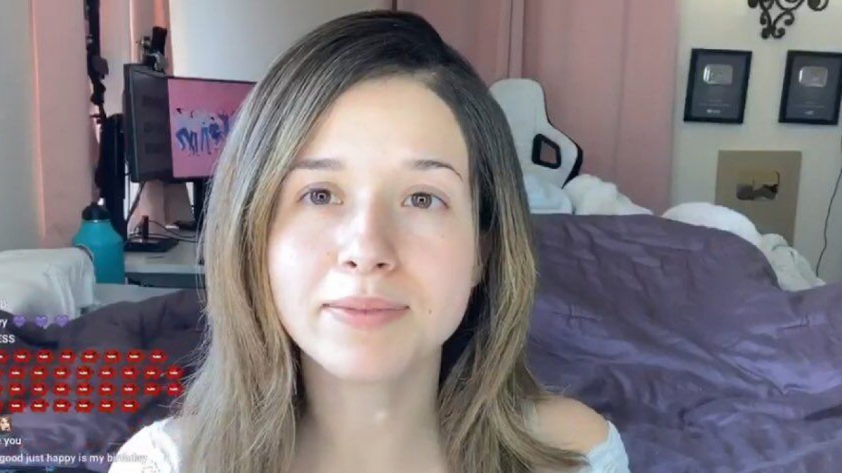 Pokimane No Makeup | Know Your Meme