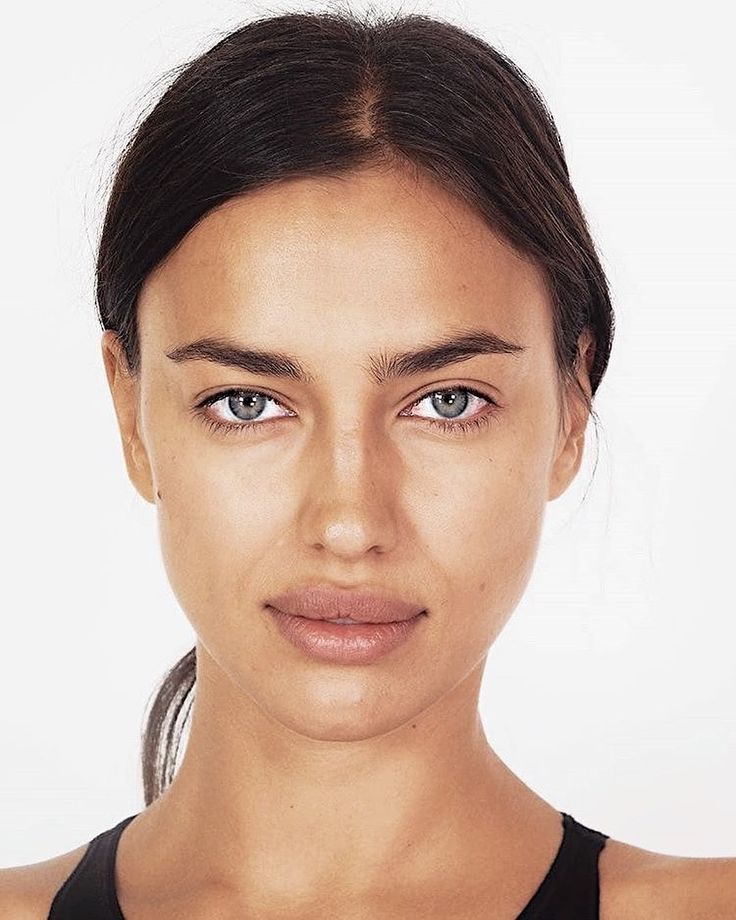 Irina Shayk U.K on Instagram: “@irinashayk ❤️ #irinashayk #irinashaykstyle  #irinashaykonline #supermodel #supermodeloftheyear #supermodelstatus #model  #fashionaddict…”