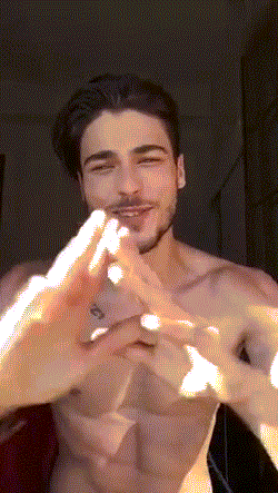 25a74f1be93b9202c3c99ec76ab19357.gif
