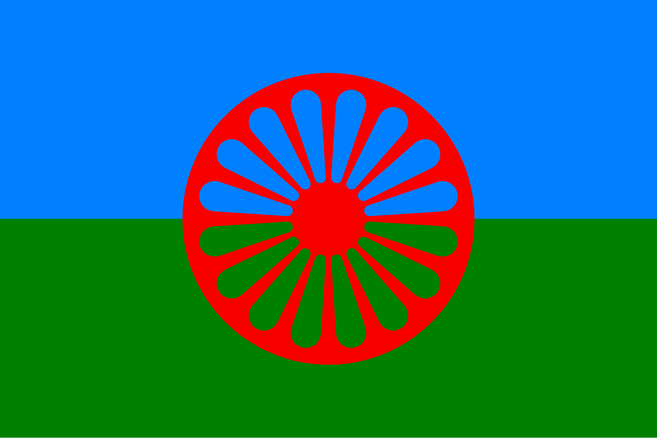 1280px-Flag_of_the_Romani_people.svg.png