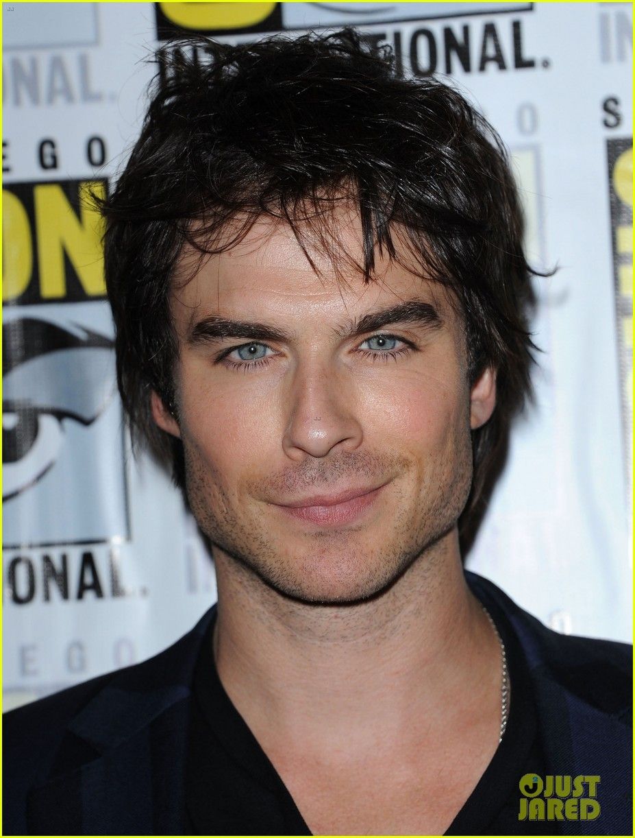 TOMT][ACTOR] Male, long dark hair, 00s and 10s, tall/lanky, has worn a  fedora : r/tipofmytongue