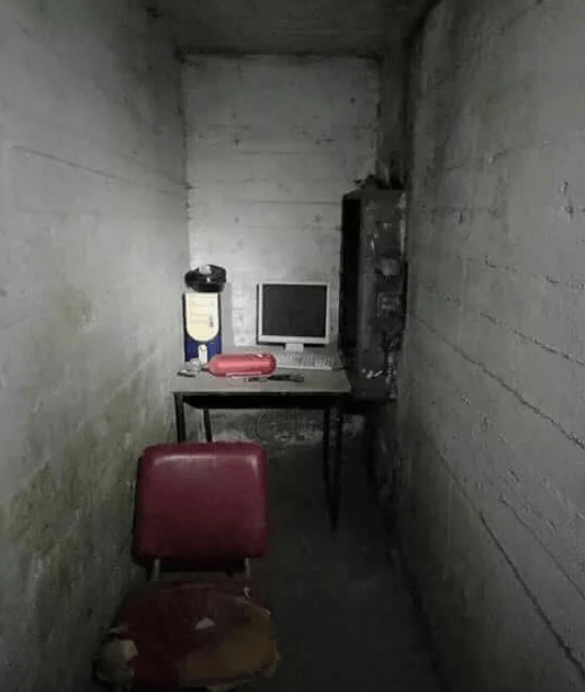 17 Cursed Images Pulled Fresh From The Depths Of The Underworld in 2020 |  Setup, Battlestation, Pc setup