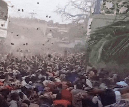 india-poop.gif