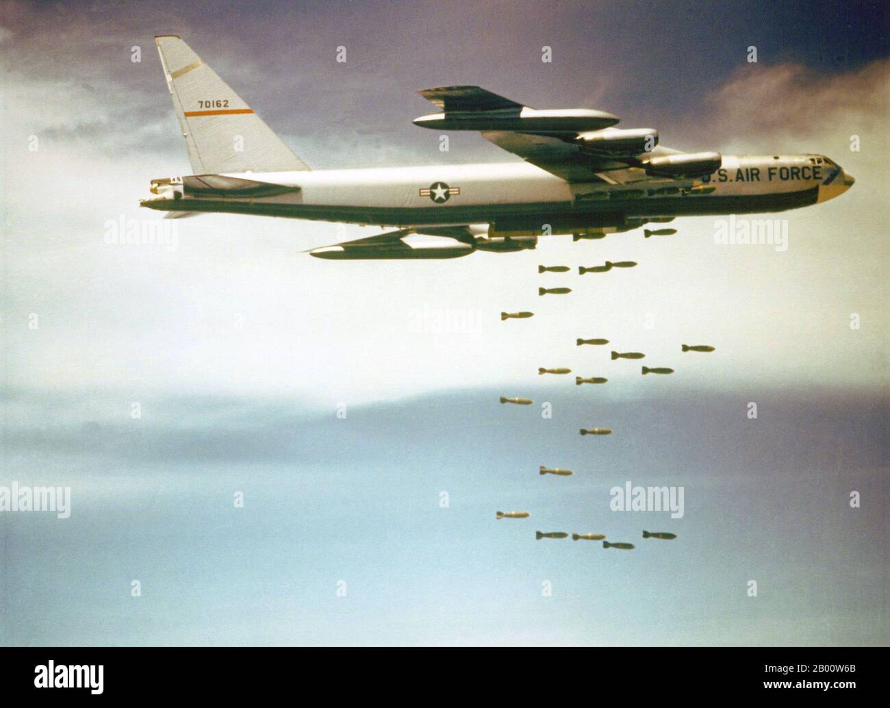 vietnam-american-b-52f-bombers-of-usaf-strategic-air-command-unleashing-its-bomb-load-over-vietnam-1960s-american-b52-bombers-of-usaf-strategic-air-command-unleashing-its-bomb-load-over-vietnam-b52s-flying-out-of-guam-and-thailand-were-used-in-arclight-operations-across-south-vietnam-and-in-operations-against-the-north-such-as-linebacker-1-and-linebacker-2-they-caused-immense-damage-and-loss-of-life-2B00W6B.jpg