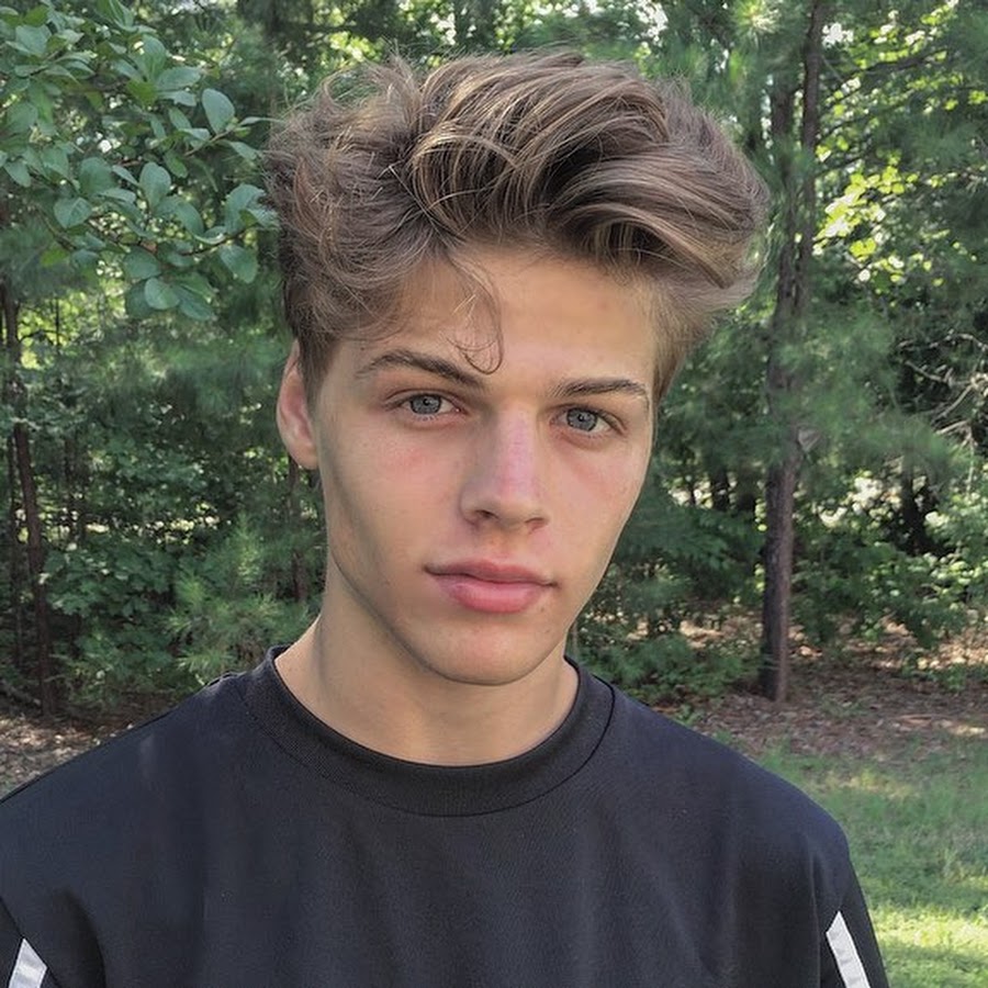 AMLnZu_GjS5y4ntUDgyuhJ4r9PX3EbJRO9z1RWOWTnXD=s900-c-k-c0x00ffffff-no-rj