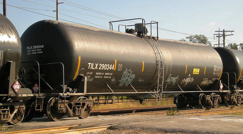 TILX290344.JPG