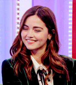 tumblr_pflvovOUfw1qlt8foo1_r2_250.gifv