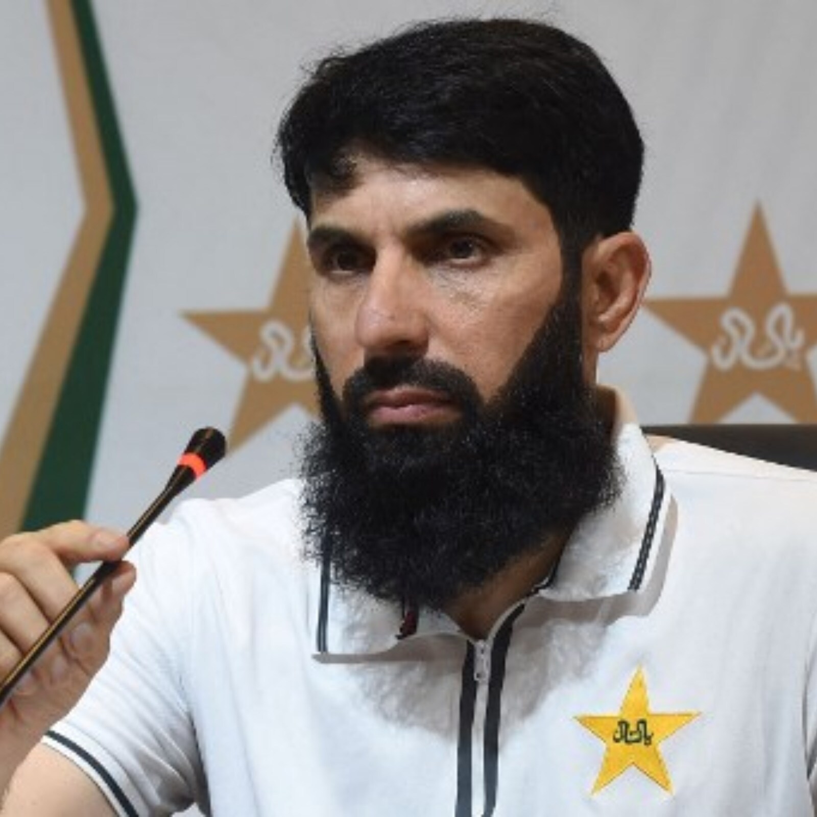 misbah-ul-haq.jpg