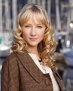 300full-anne-heche.jpg