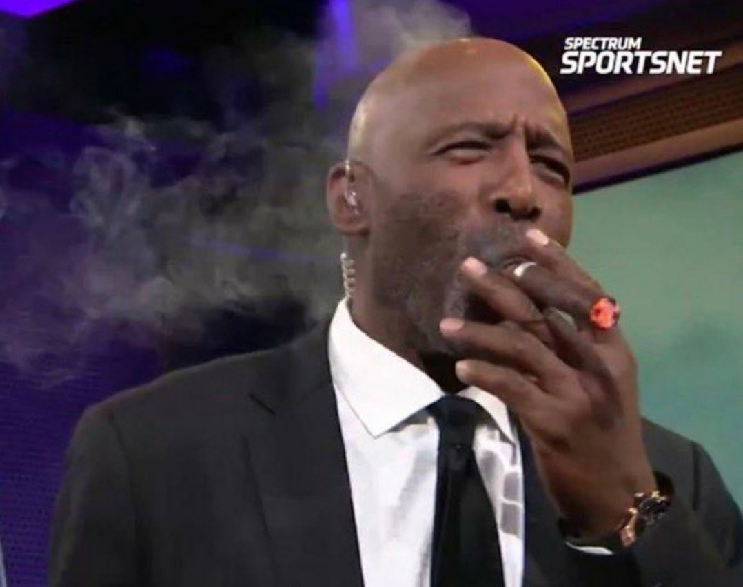 totalcristiano We smoking that pele pack