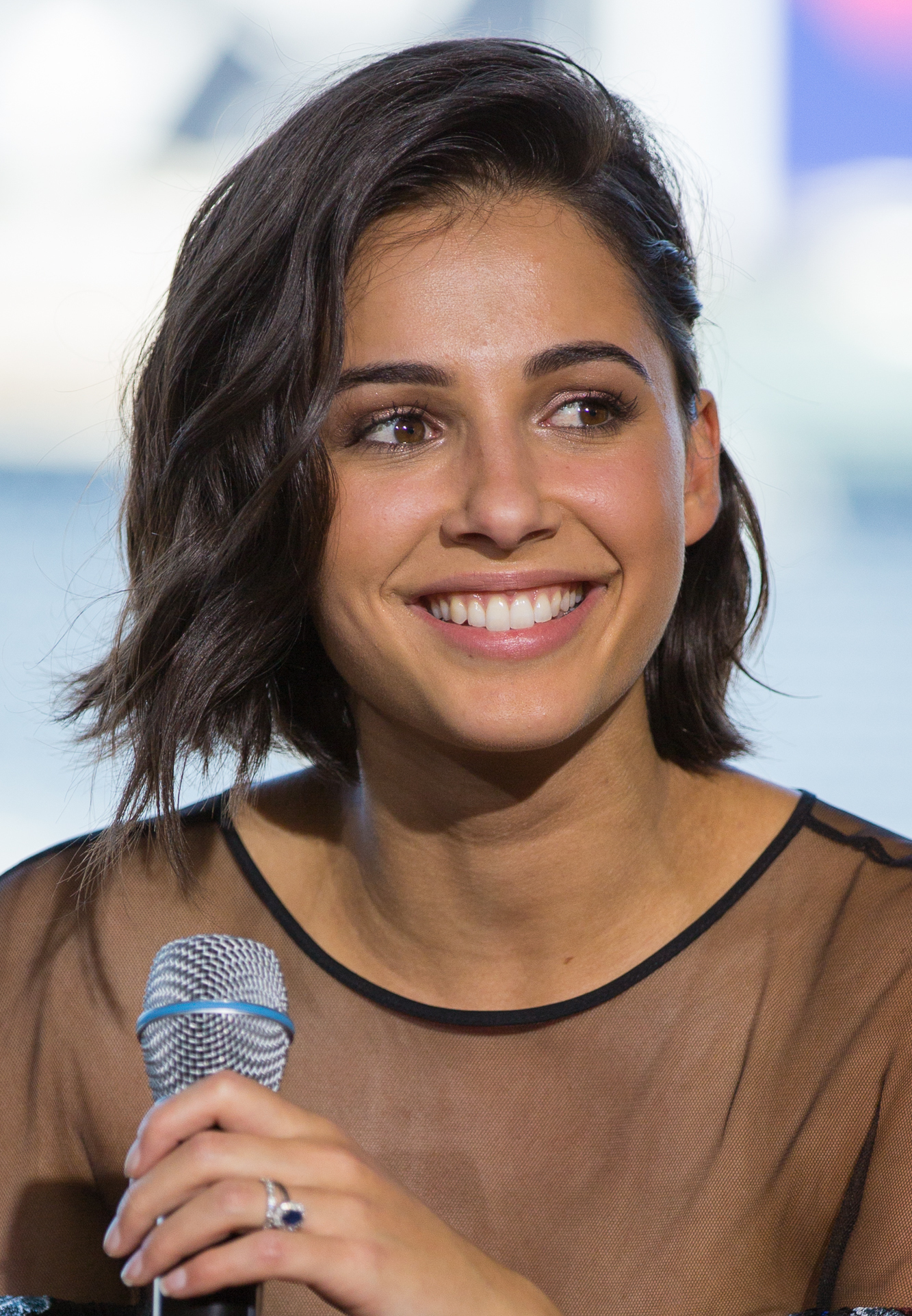 Naomi_Scott.jpg