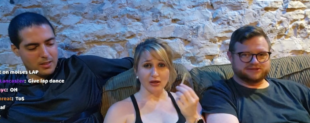 E2Du5ClKHhWi.png
