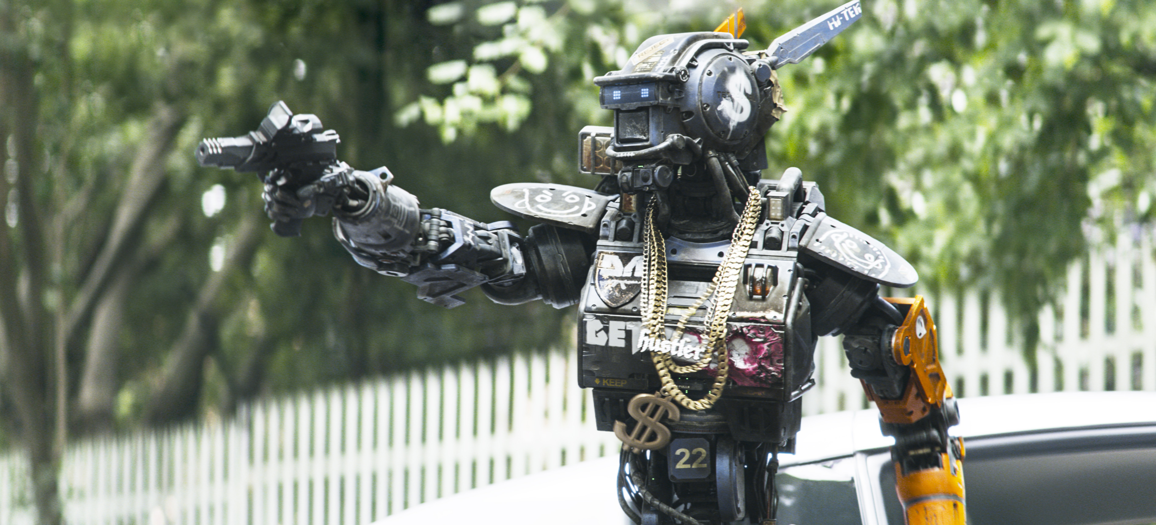 Blomkamp's sentimental 'Chappie' comes alive | The Japan Times