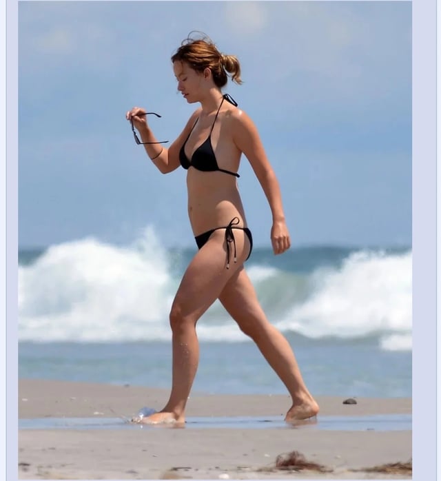 olivia-wilde-is-fat-and-she-has-a-log-of-a-waist-also-who-v0-974h2w9mhsl91.jpg