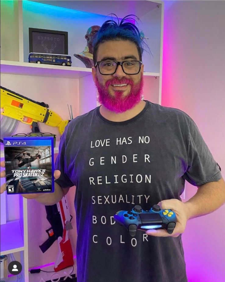 E7eOXAtVEAUkEF3.jpg