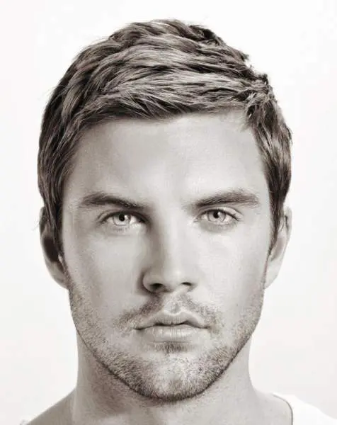 Short-wavy-haircut-for-oblong-face.jpg.webp