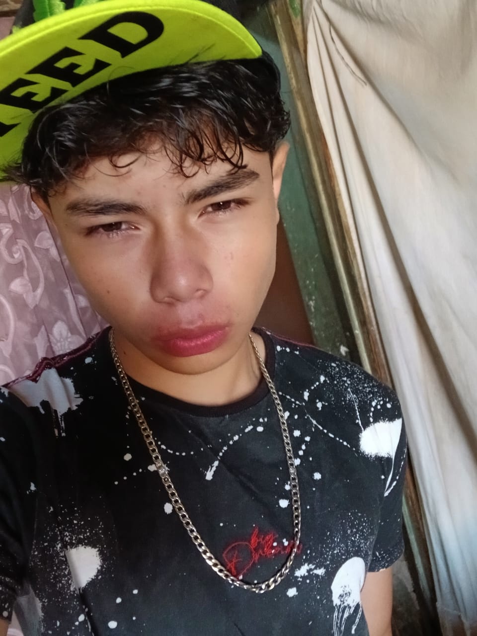 1000045271