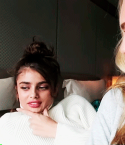 Taylor Hill Gifs