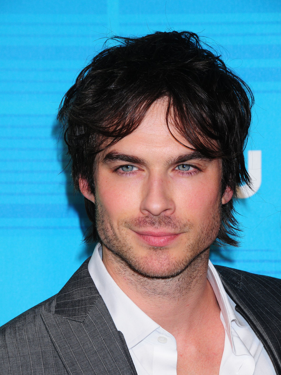 ian_somerhalder_white_shirt_gr.jpg