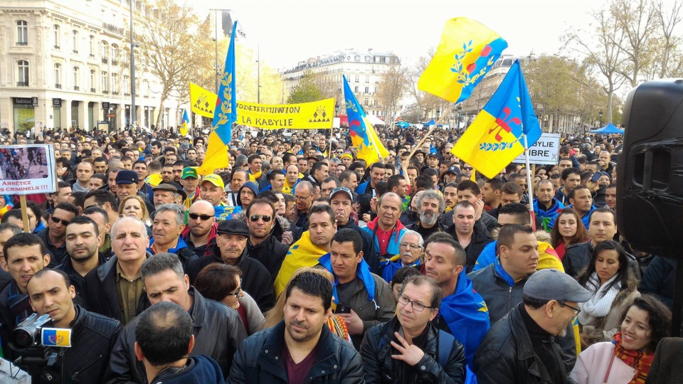 manif-mak-kabylie.jpg