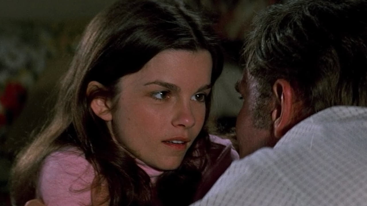 genevieve-bujold-earthquake-1974-image-5.jpg