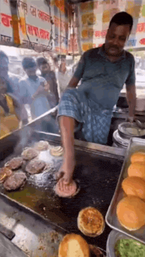 yummy-tasty.gif