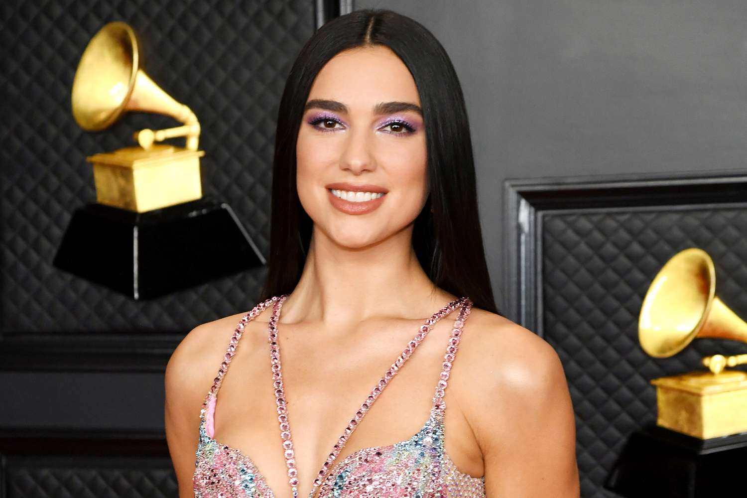 dua-lipa.jpg